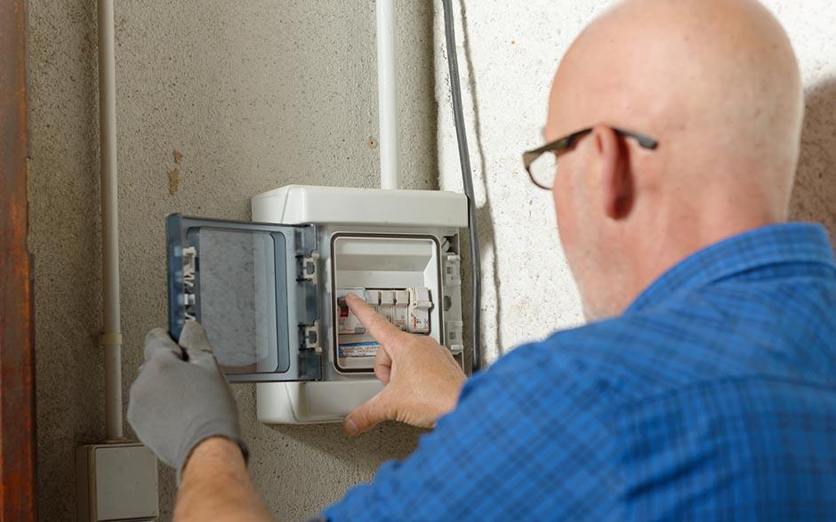 électricien urgence Suresnes